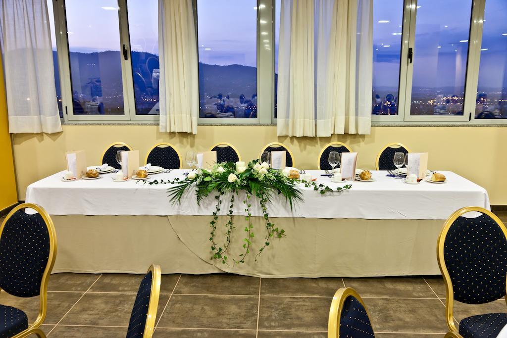 Hotel Palacio De Asturias Oviedo Dış mekan fotoğraf